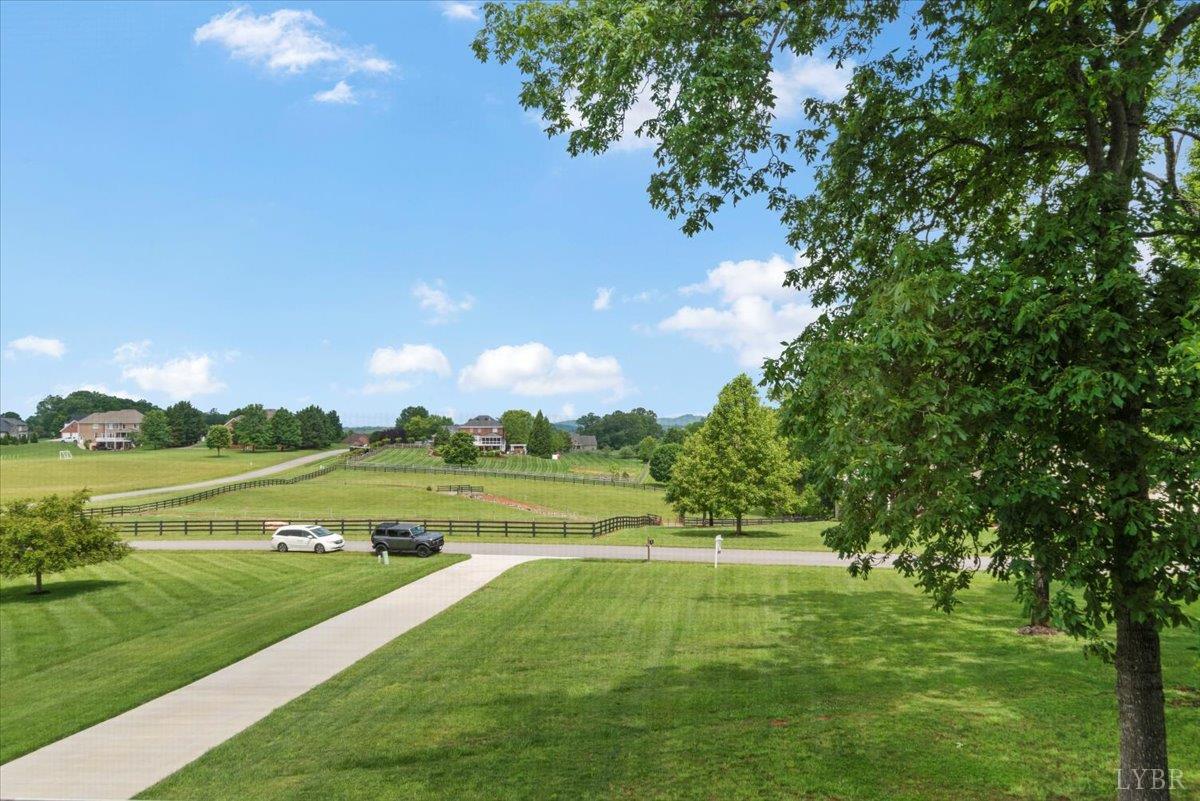 1045 Middlebrook Court, Forest, Virginia image 3