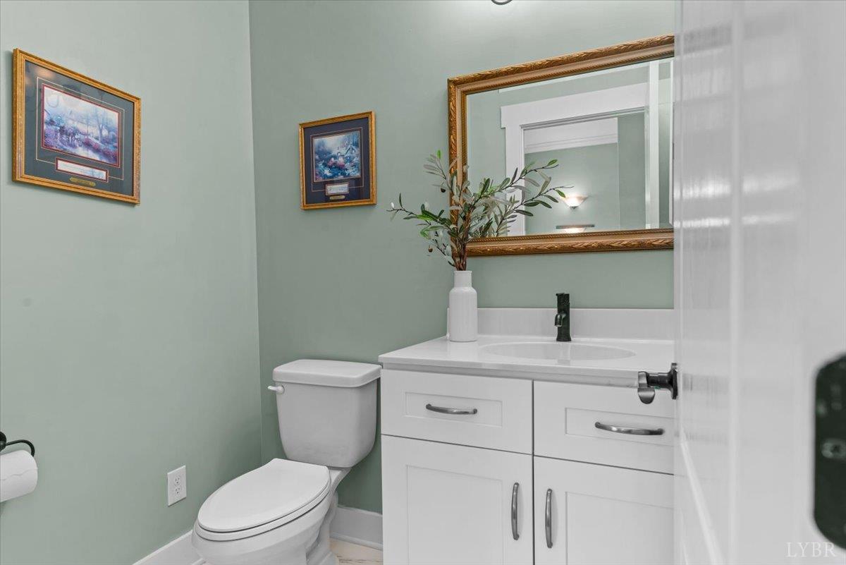 1045 Middlebrook Court, Forest, Virginia image 32
