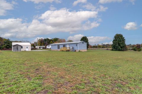 Tiny photo for 195 Dews Road, Hurt, VA 24563 (MLS # 362795)