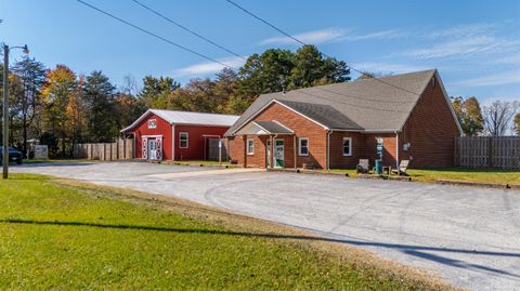 Photo of 273 Riverbend Road, Altavista, VA 24517 (MLS # 363781)