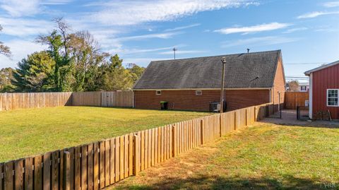 Tiny photo for 273 Riverbend Road, Altavista, VA 24517 (MLS # 363781)