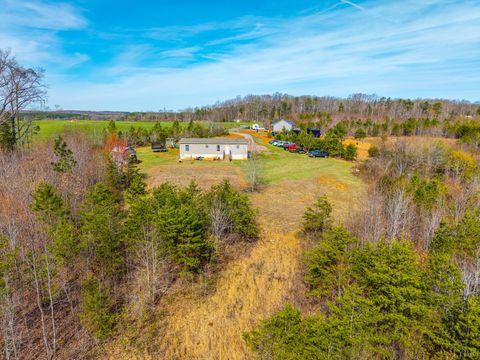 Tiny photo for 6024 Bear Creek Rd. Rd, Rustburg, VA 24588 (MLS # 365300)