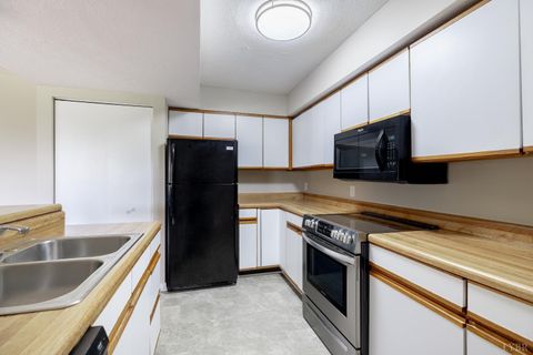 Tiny photo for 1102 Twin Springs Court, Forest, VA 24551 (MLS # 362233)