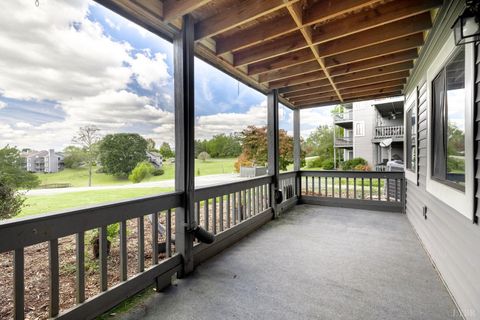 Tiny photo for 1102 Twin Springs Court, Forest, VA 24551 (MLS # 362233)