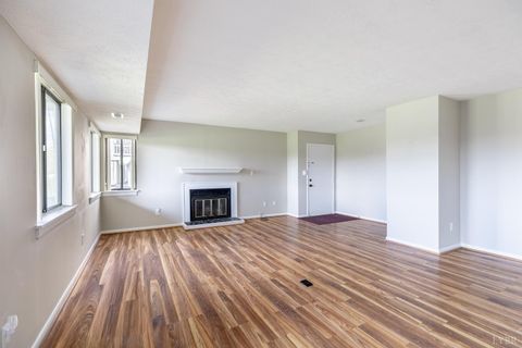 Tiny photo for 1102 Twin Springs Court, Forest, VA 24551 (MLS # 362233)