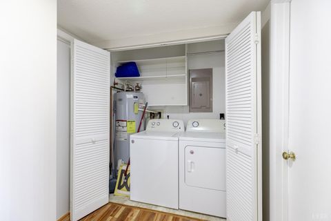 Tiny photo for 1102 Twin Springs Court, Forest, VA 24551 (MLS # 362233)