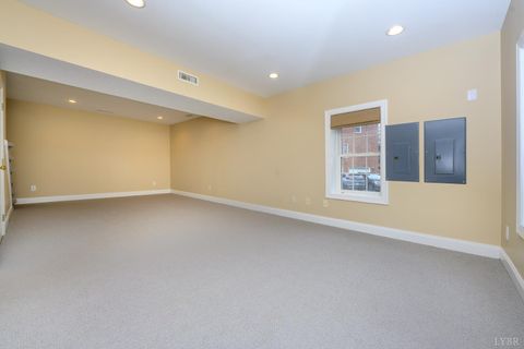 Tiny photo for 425 Harvest Court, Lynchburg, VA 24502 (MLS # 364647)