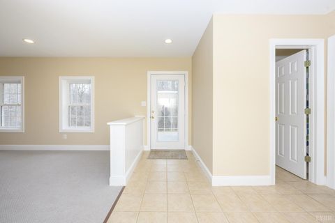 Tiny photo for 425 Harvest Court, Lynchburg, VA 24502 (MLS # 364647)