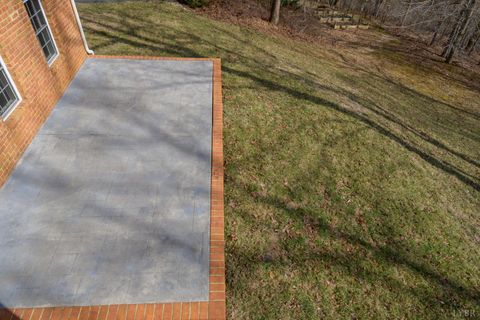 Tiny photo for 425 Harvest Court, Lynchburg, VA 24502 (MLS # 364647)