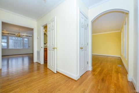 Tiny photo for 425 Harvest Court, Lynchburg, VA 24502 (MLS # 364647)