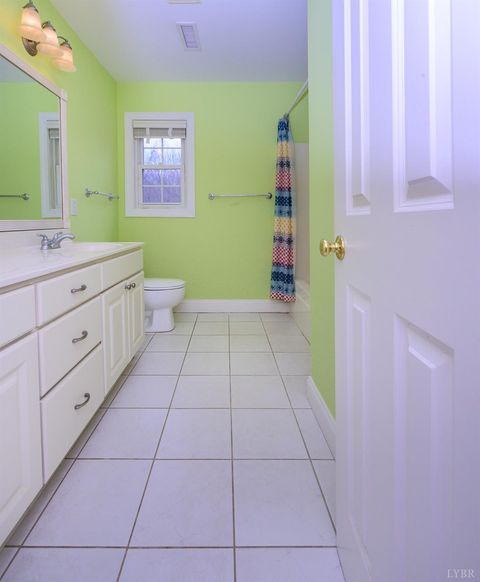 Tiny photo for 425 Harvest Court, Lynchburg, VA 24502 (MLS # 364647)