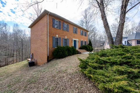 Tiny photo for 425 Harvest Court, Lynchburg, VA 24502 (MLS # 364647)