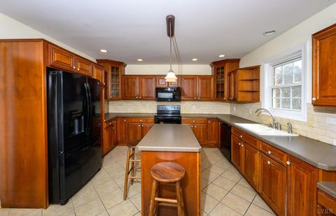 Tiny photo for 425 Harvest Court, Lynchburg, VA 24502 (MLS # 364647)