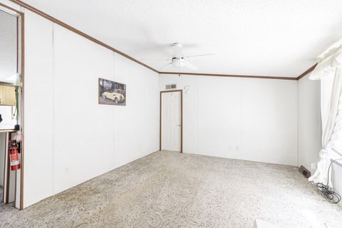 Tiny photo for 750 Price Ln Ln, Pamplin, VA 23958 (MLS # 364971)