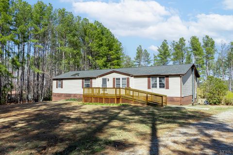 Tiny photo for 750 Price Ln Ln, Pamplin, VA 23958 (MLS # 364971)