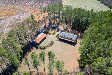 Photo of 750 Price Ln Ln, Pamplin, VA 23958 (MLS # 364971)