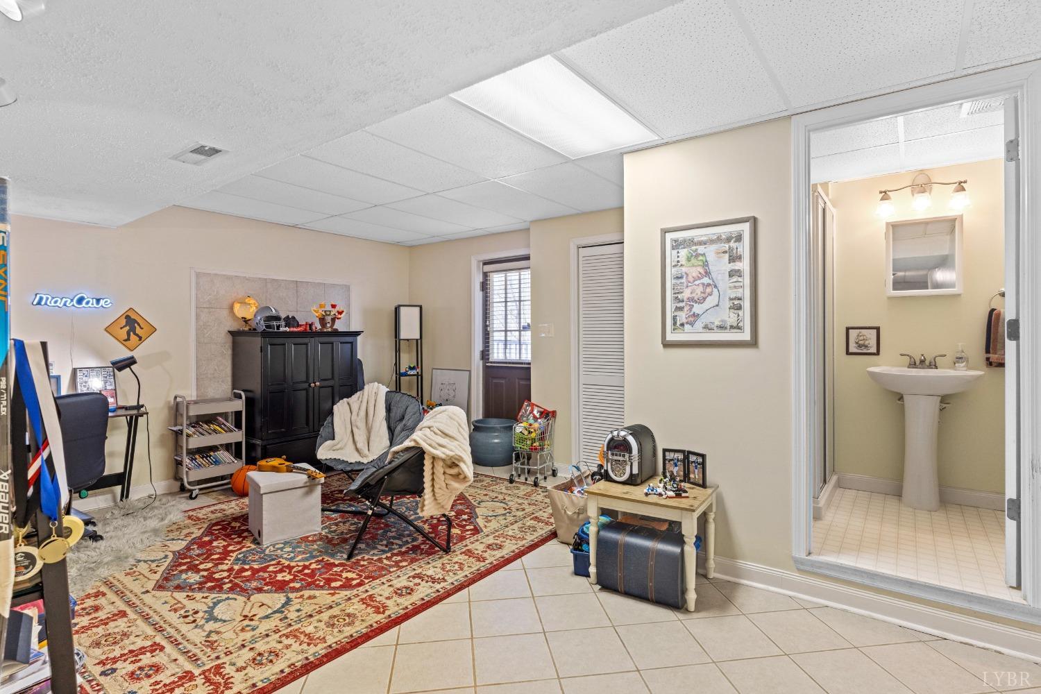 504 Meadowridge Drive, Lynchburg, Virginia image 37