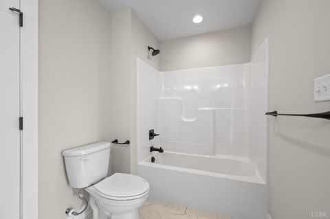 Tiny photo for 1026 Landon Court, Forest, VA 24551 (MLS # 364510)