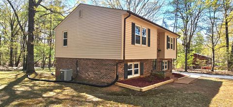 Tiny photo for 18 Valleywood Drive, Forest, VA 24551 (MLS # 365661)