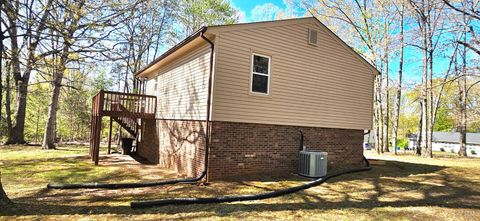 Tiny photo for 18 Valleywood Drive, Forest, VA 24551 (MLS # 365661)