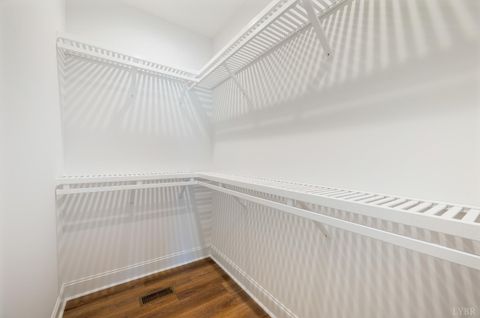 Tiny photo for 10606 Leesville Road, Evington, VA 24550 (MLS # 364388)