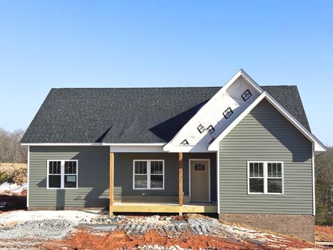 Photo of 10606 Leesville Road, Evington, VA 24550 (MLS # 364388)