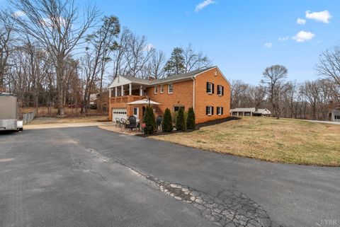 Tiny photo for 112 Hickory Way, Madison Heights, VA 24572 (MLS # 364742)