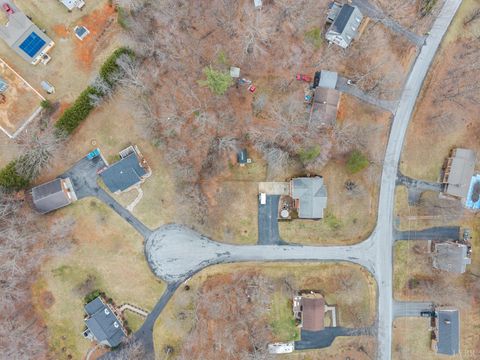 Tiny photo for 112 Hickory Way, Madison Heights, VA 24572 (MLS # 364742)