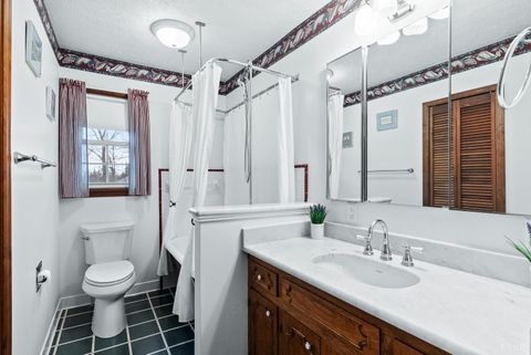 Tiny photo for 112 Hickory Way, Madison Heights, VA 24572 (MLS # 364742)