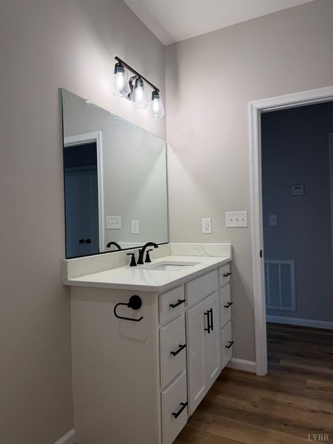 Tiny photo for 615 Oakleigh Avenue, Appomattox, VA 24522 (MLS # 363585)