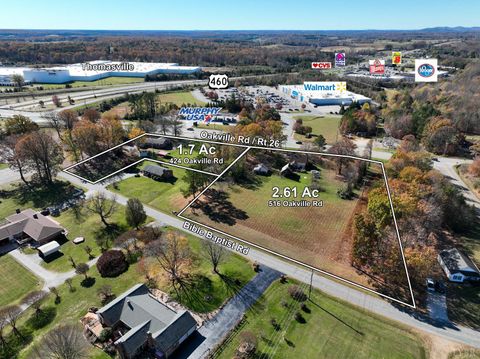 Tiny photo for 424 Oakville Road, Appomattox, VA 24522 (MLS # 360441)