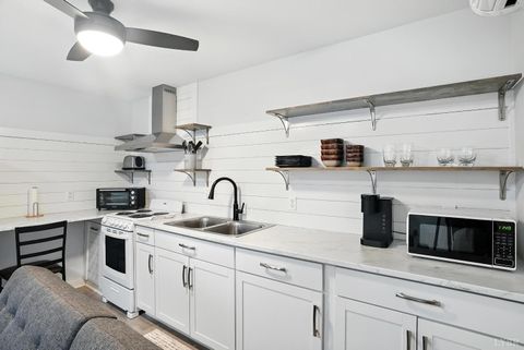 Tiny photo for 40 Rowse Dr, Lynchburg, VA 24502 (MLS # 364312)