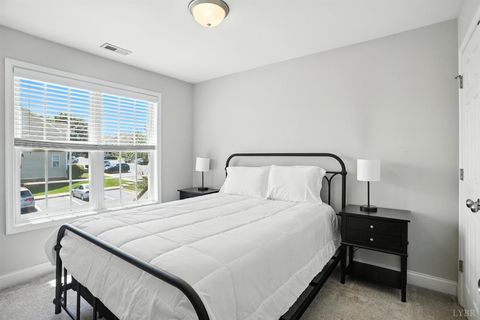 Tiny photo for 40 Rowse Dr, Lynchburg, VA 24502 (MLS # 364312)