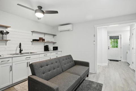 Tiny photo for 40 Rowse Dr, Lynchburg, VA 24502 (MLS # 364312)