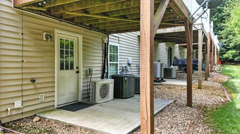 Tiny photo for 40 Rowse Dr, Lynchburg, VA 24502 (MLS # 364312)