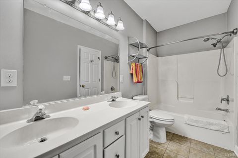 Tiny photo for 200 Bay Shore Drive #115, Moneta, VA 24121 (MLS # 365276)