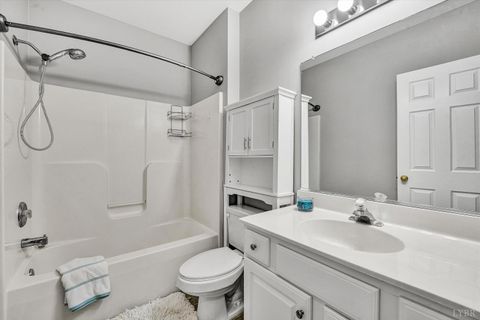 Tiny photo for 200 Bay Shore Drive #115, Moneta, VA 24121 (MLS # 365276)