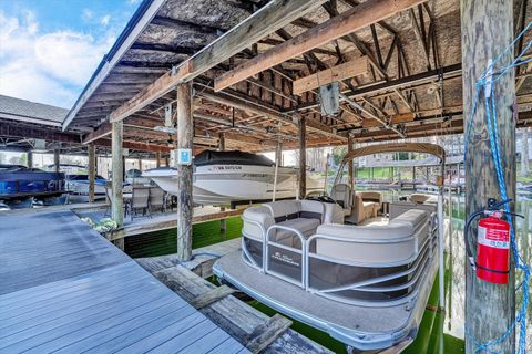 Tiny photo for 200 Bay Shore Drive #115, Moneta, VA 24121 (MLS # 365276)