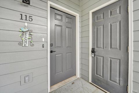 Tiny photo for 200 Bay Shore Drive #115, Moneta, VA 24121 (MLS # 365276)