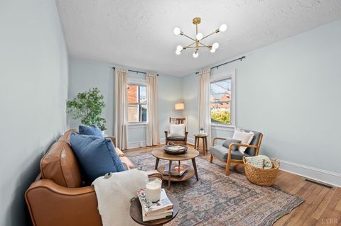 Tiny photo for 325 Saint Augustine Street, Lynchburg, VA 24501 (MLS # 363584)