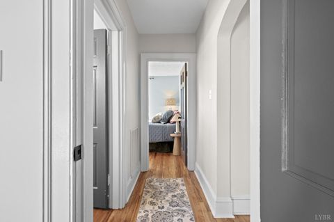 Tiny photo for 325 Saint Augustine Street, Lynchburg, VA 24501 (MLS # 363584)