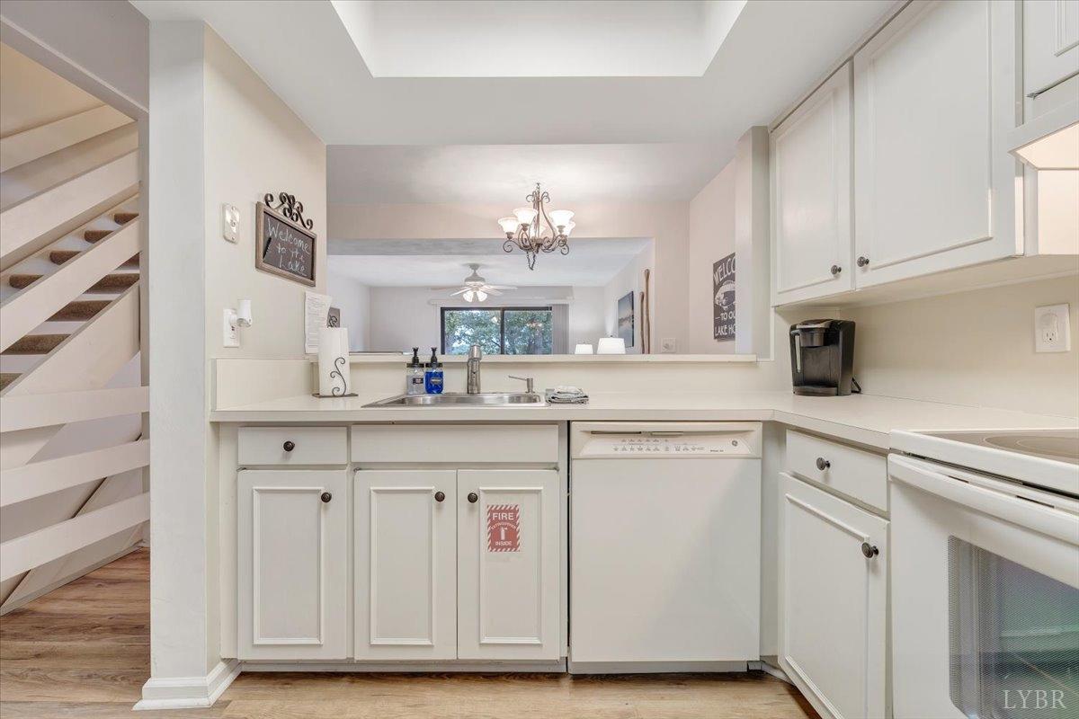 191 Shore Drive, Moneta, Virginia image 11