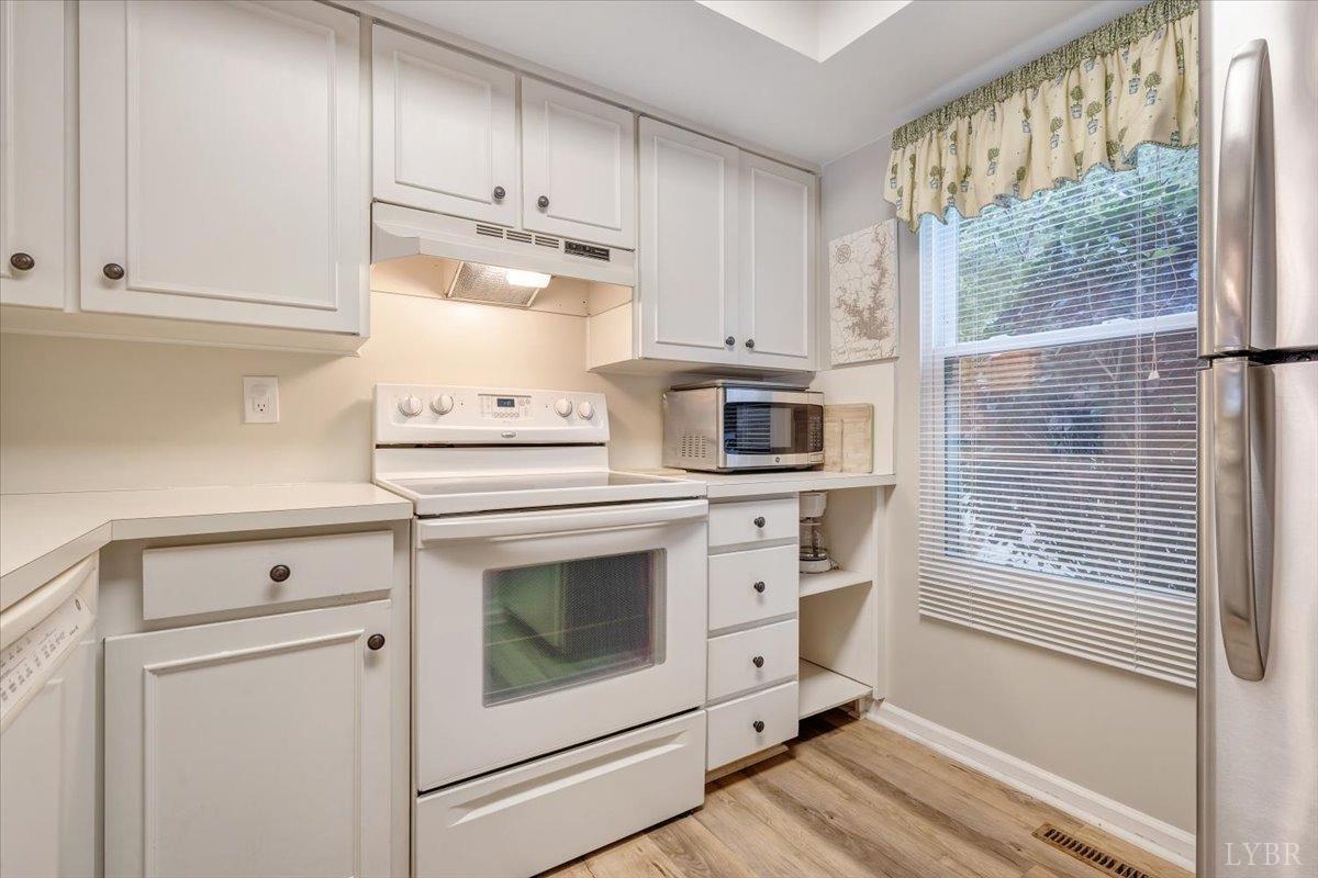 191 Shore Drive, Moneta, Virginia image 14