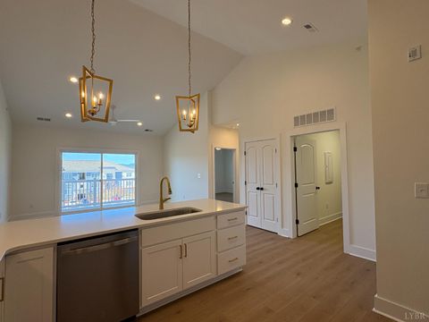 Tiny photo for 420 Capstone Drive #302, Lynchburg, VA 24502 (MLS # 363053)