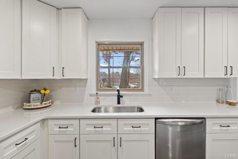 Tiny photo for 145 Laurel Drive, Madison Heights, VA 24572 (MLS # 363247)