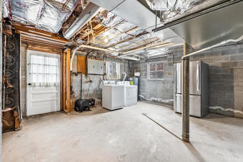 Tiny photo for 145 Laurel Drive, Madison Heights, VA 24572 (MLS # 363247)