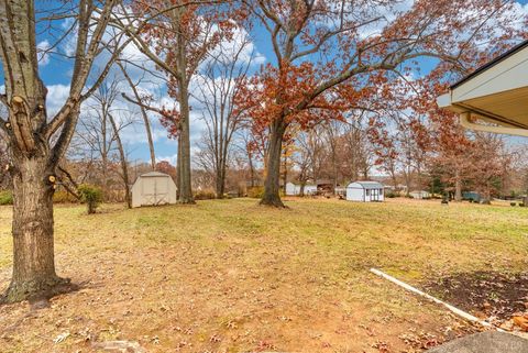 Tiny photo for 145 Laurel Drive, Madison Heights, VA 24572 (MLS # 363247)