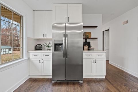 Tiny photo for 145 Laurel Drive, Madison Heights, VA 24572 (MLS # 363247)