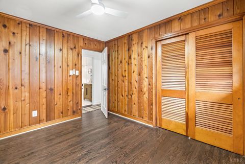 Tiny photo for 145 Laurel Drive, Madison Heights, VA 24572 (MLS # 363247)