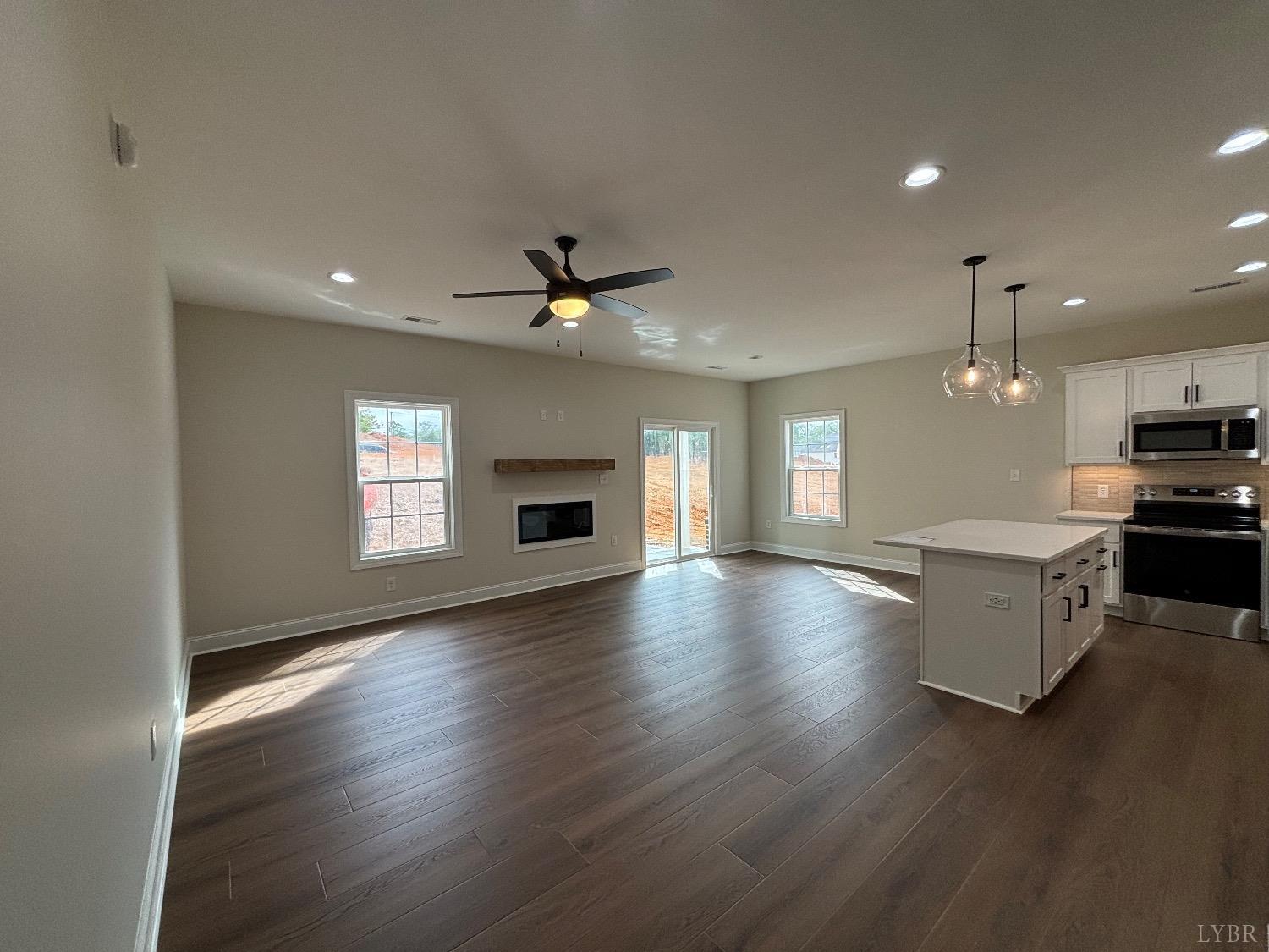536 Leesville Road #301, Lynchburg, Virginia image 9